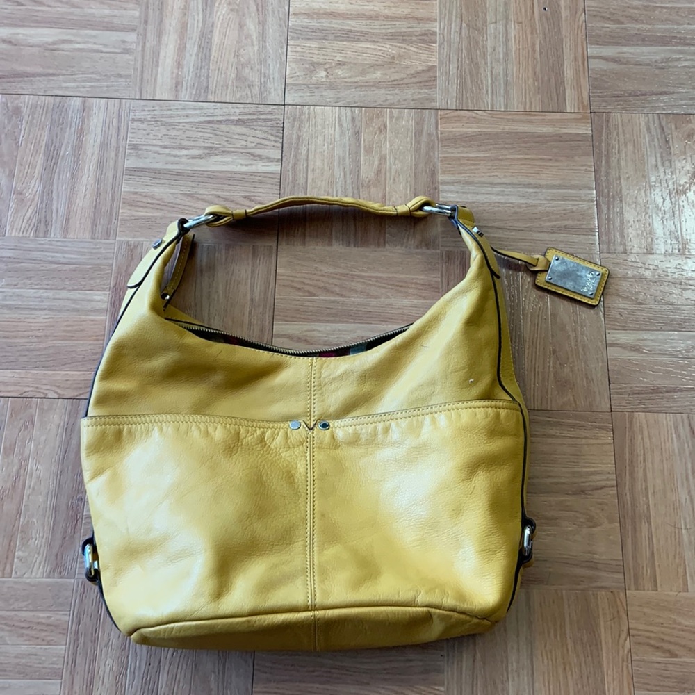 Tignanello Leather Shoulder/ Hobo Purse Camel 4 Front Pocket Striped Lining